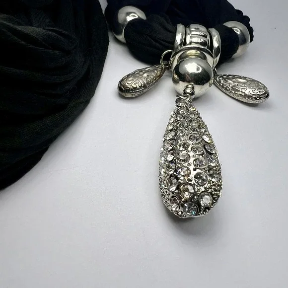 Black Scarf‎ Necklace Silver Tone Beads Rhinestones Fringe Western Statement - Picture 4 of 8